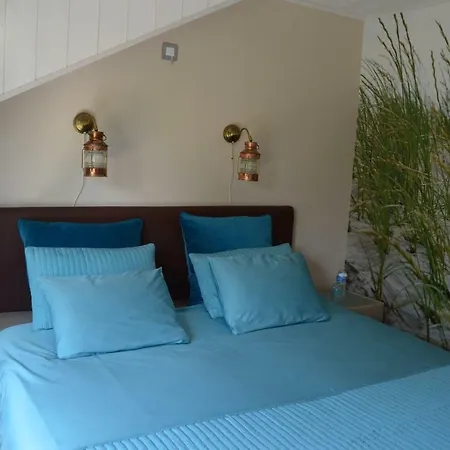 Bed & Breakfast Bij Moemee *