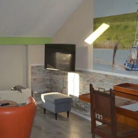 Bij Moemee Bed & Breakfast